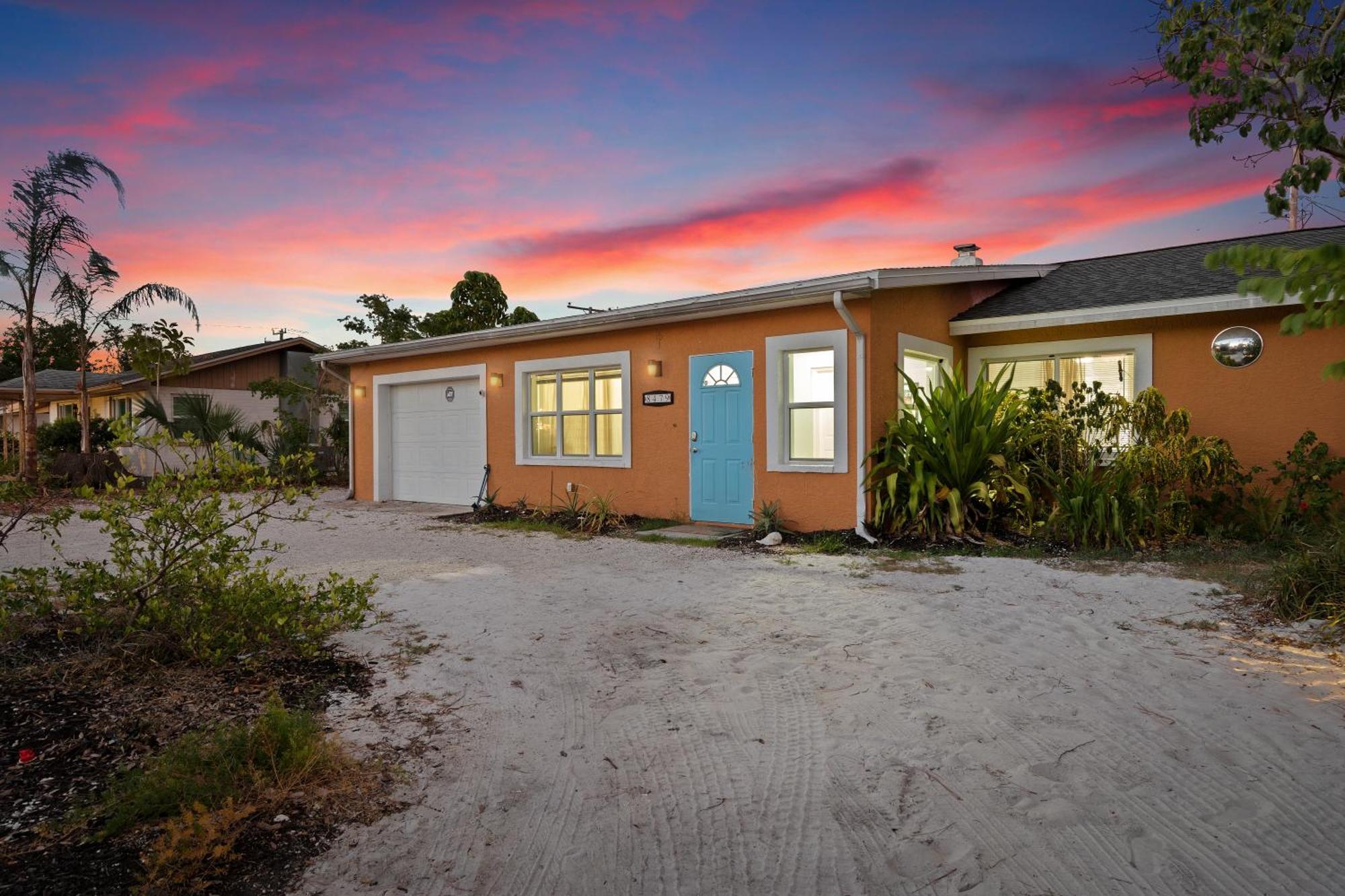 Coastal Villa W Amazing Courtyard - Splash Pad! Sarasota Exterior foto