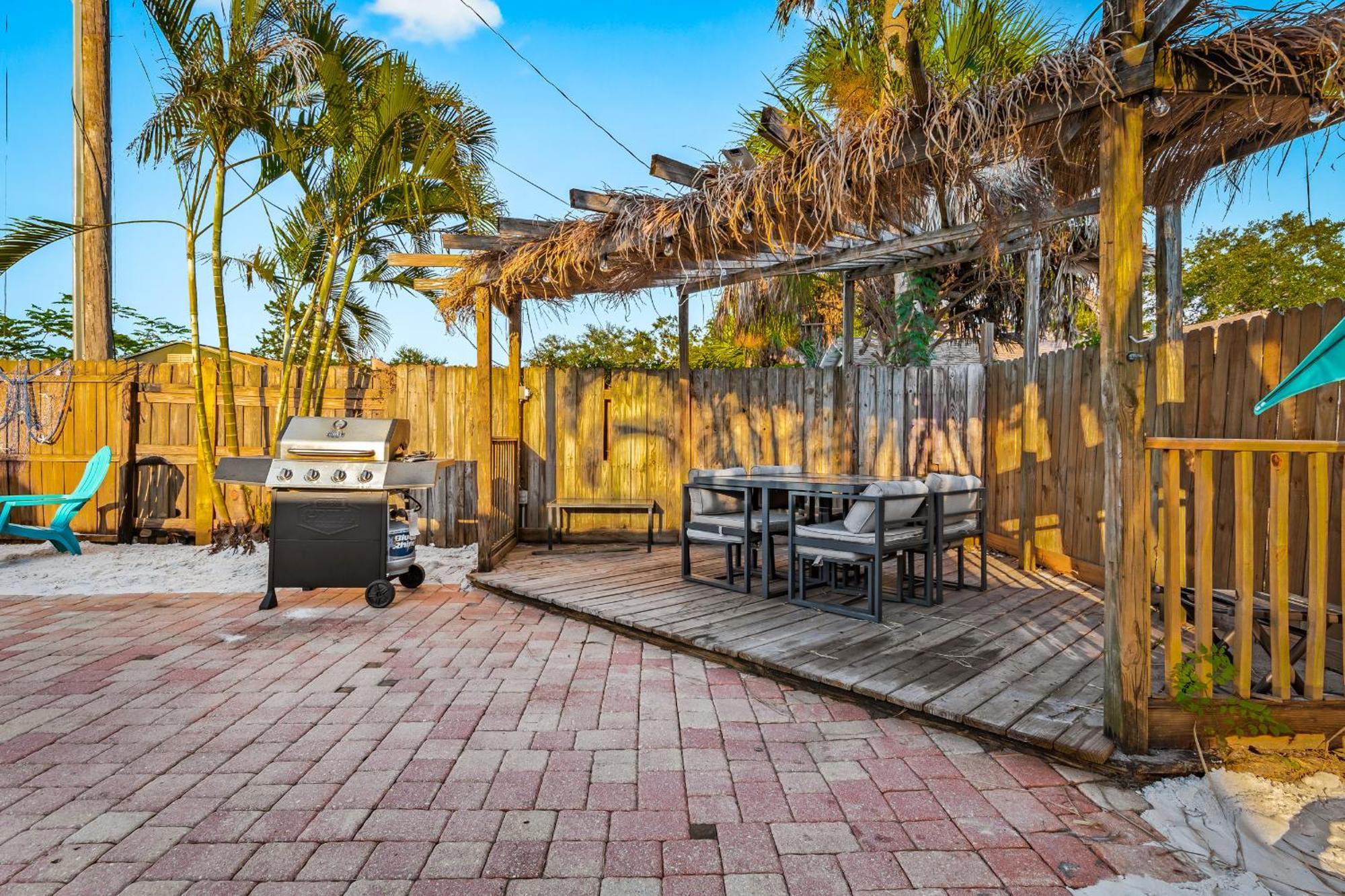 Coastal Villa W Amazing Courtyard - Splash Pad! Sarasota Exterior foto